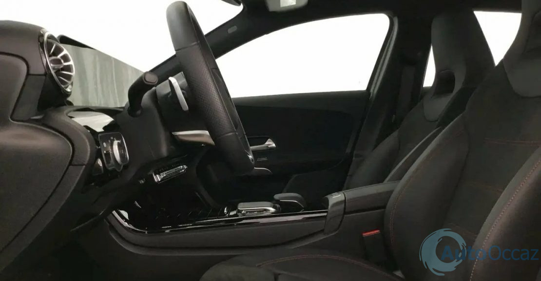 Mercedes-Benz A 220 Classe d 8G-DCT AMG Line complet