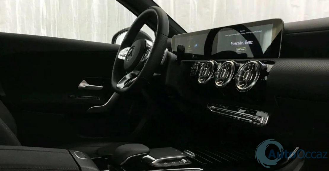 Mercedes-Benz A 220 Classe d 8G-DCT AMG Line complet