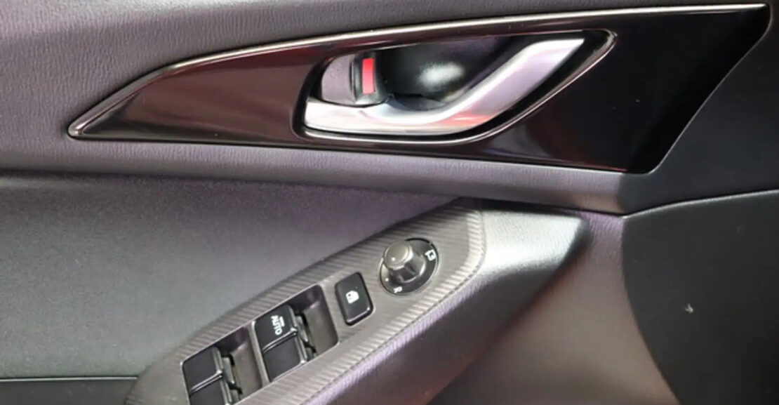 Mazda 3 * 2.0 * Navi complet