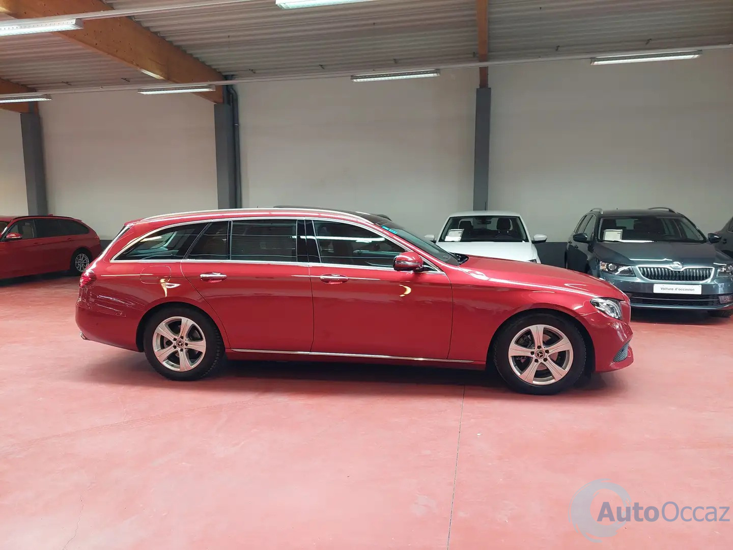 Mercedes-Benz E 200 dA – Sièges ventilés + WIDESCREEN + PANO