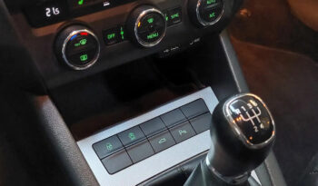 Skoda Octavia 1.6 TDi Style / NAVI + XENON + CAMERA + KeyLessGO complet