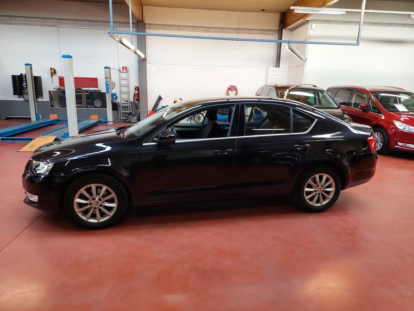 Skoda Octavia * NAVI + DAB + PDC * Garantie