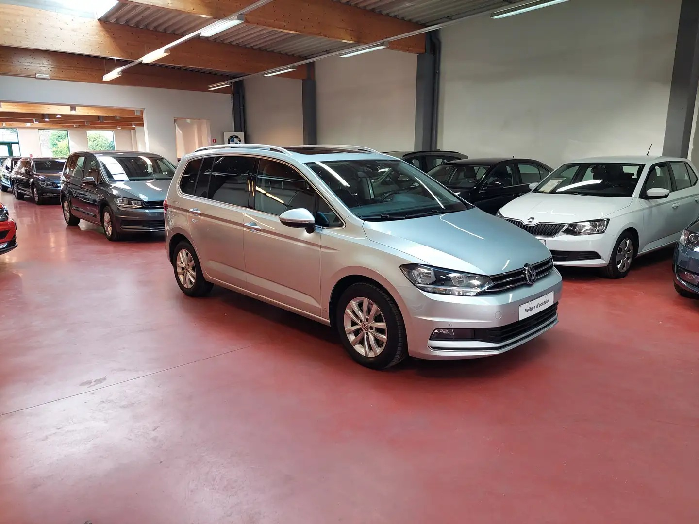 Volkswagen Touran 1.6 TDi * DSG * FULL OPTIONS ! Garantie
