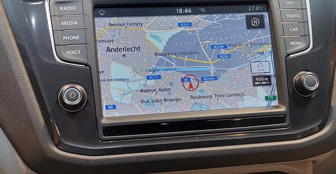 Volkswagen Tiguan 2.0 TDi * PANO * CUIR * CAMERA 360 * Garantie complet