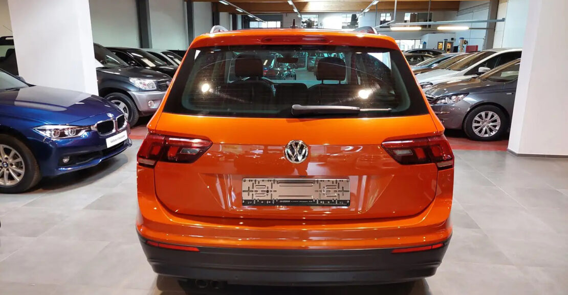 Volkswagen Tiguan 2.0 TDi * PANO * CUIR * CAMERA 360 * Garantie complet