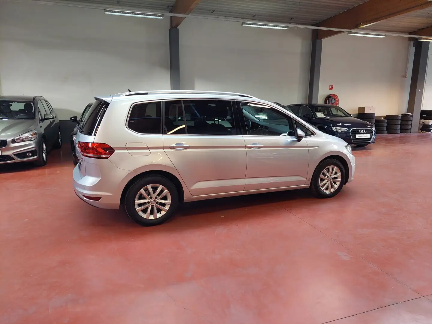 Volkswagen Touran 1.6 TDi * DSG * FULL OPTIONS ! Garantie