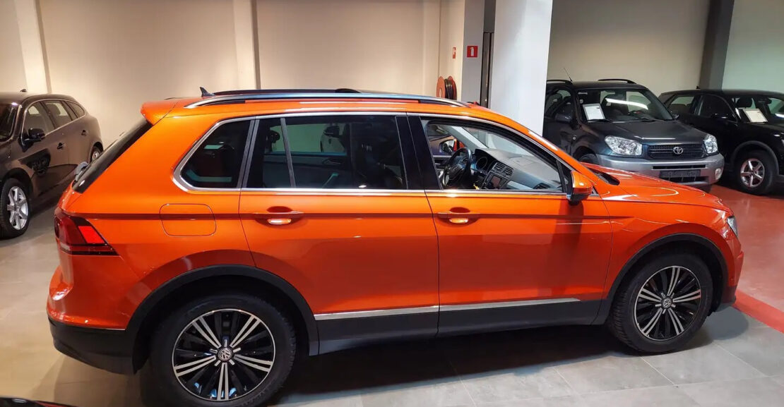 Volkswagen Tiguan 2.0 TDi * PANO * CUIR * CAMERA 360 * Garantie complet