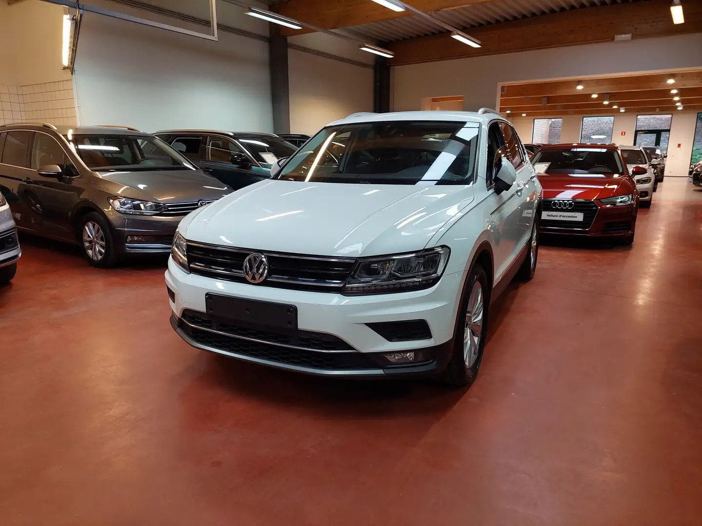 Volkswagen Tiguan 2.0TDi + 4Motion + Highline + Virtual + LED