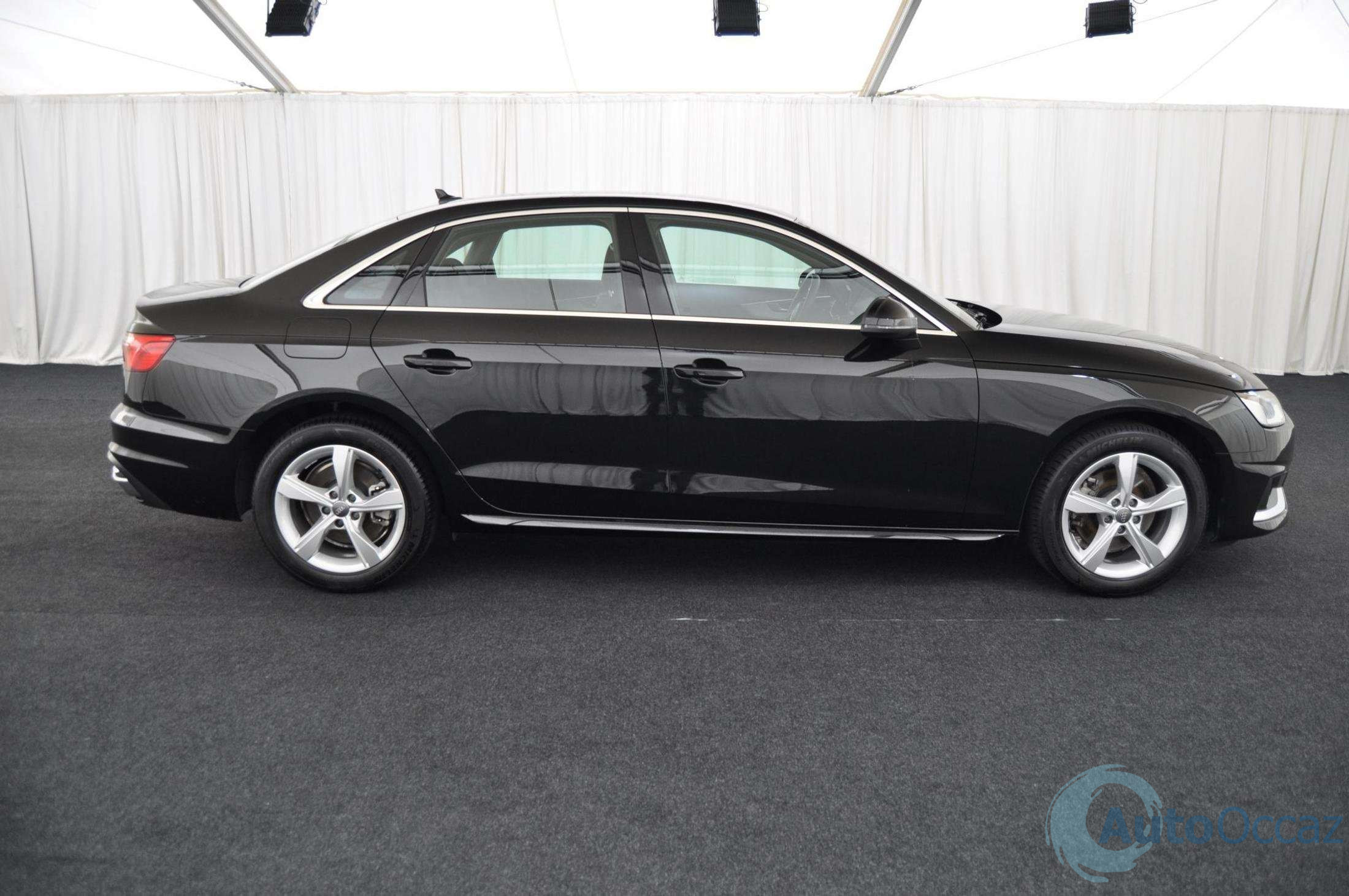 Audi A4 30 TDI 136 S tronic boite auto 7 S-TRONIC