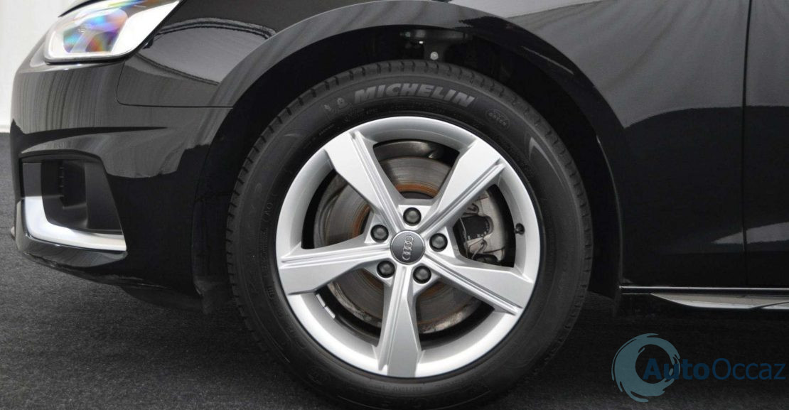 Audi A4 30 TDI 136 S tronic boite auto 7 S-TRONIC complet