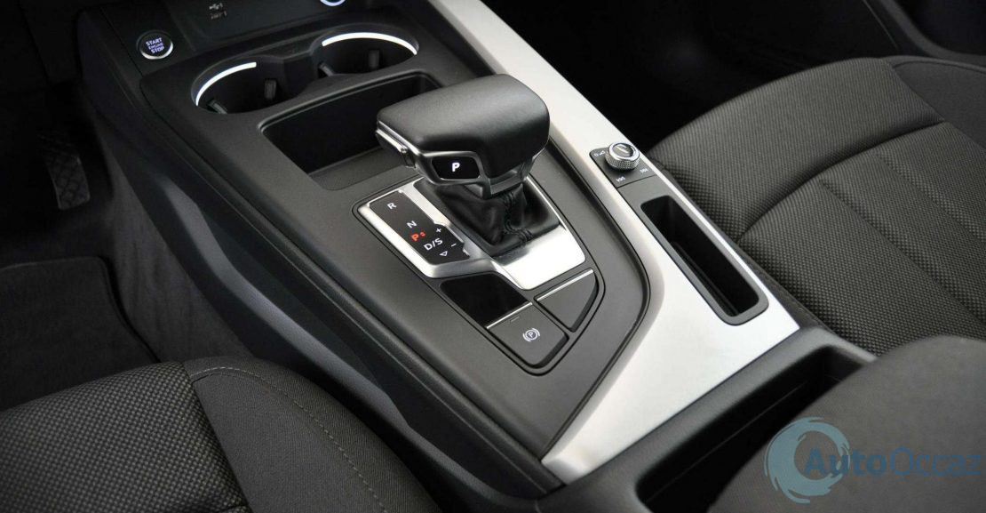 Audi A4 30 TDI 136 S tronic boite auto 7 S-TRONIC complet