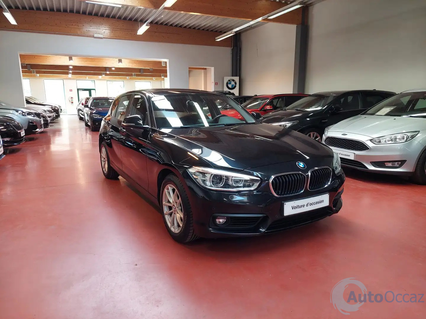 BMW 116i – essence – LED – NAVI – PDC