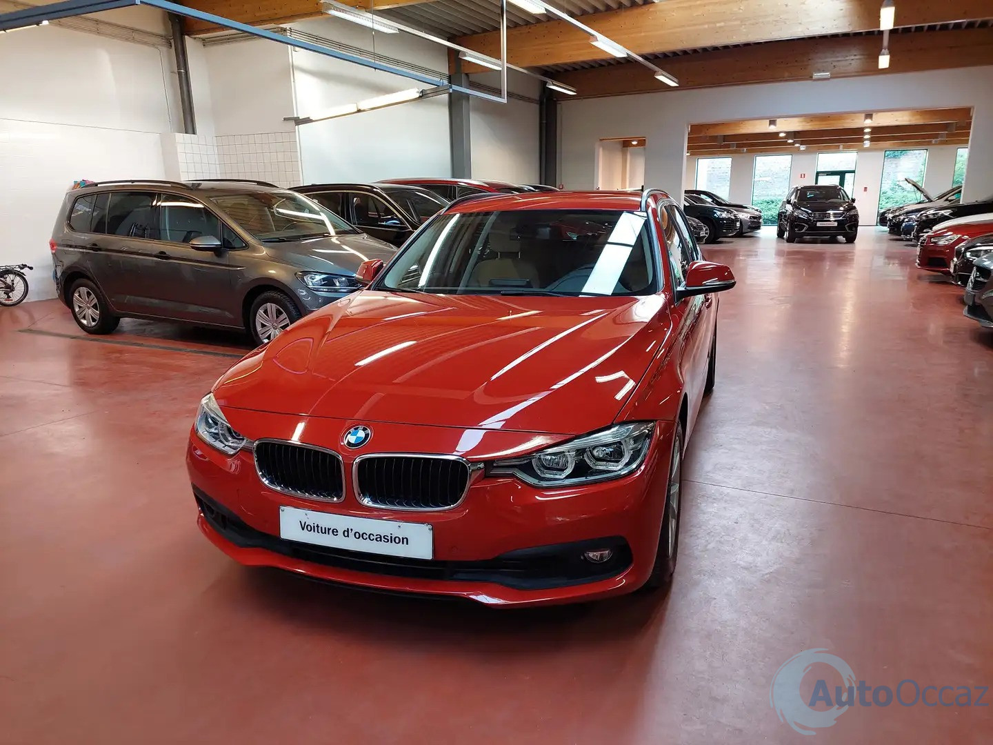 BMW 316 d Touring – LED + CUIR + NAVI + KeylessGo