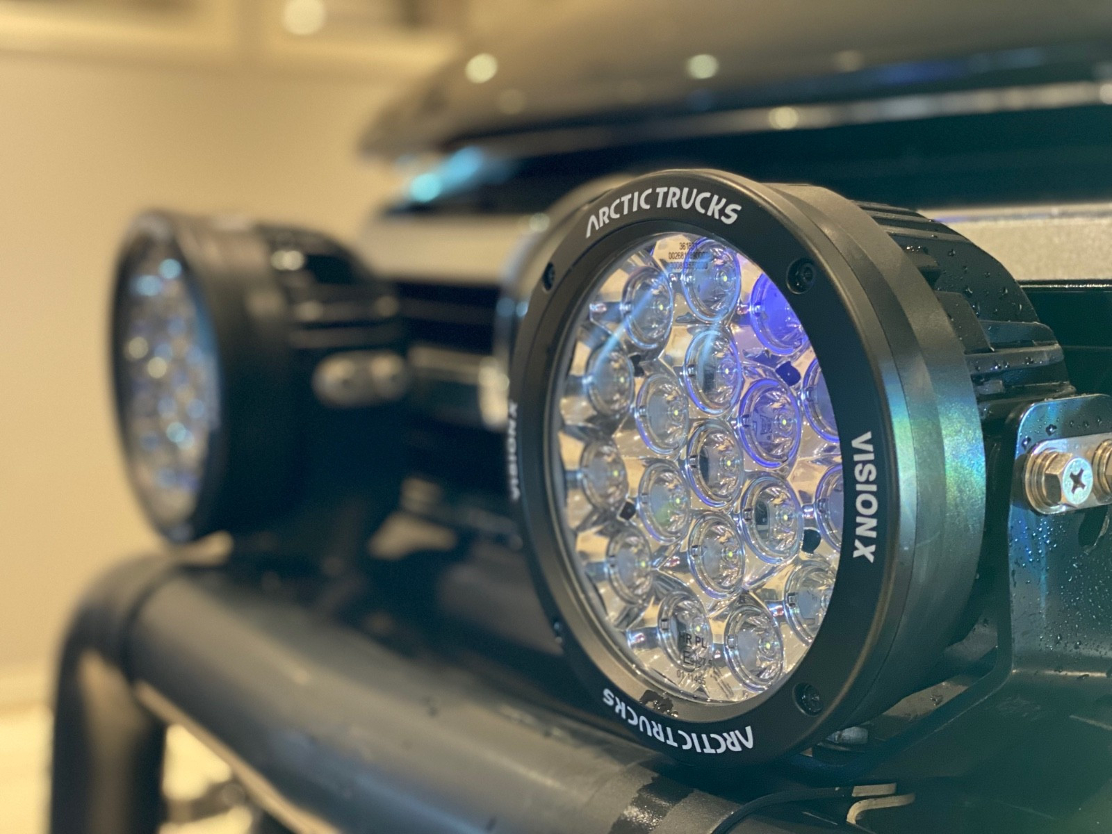 Toyota Hilux Artic Trucks 35