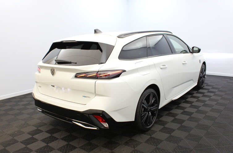 PEUGEOT 308 SW Nouvelle PHEV 225 e-EAT8 GT Pack