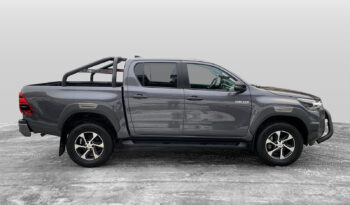 Toyota HiLux 2.8 204 ch X-Cab 4WD complet
