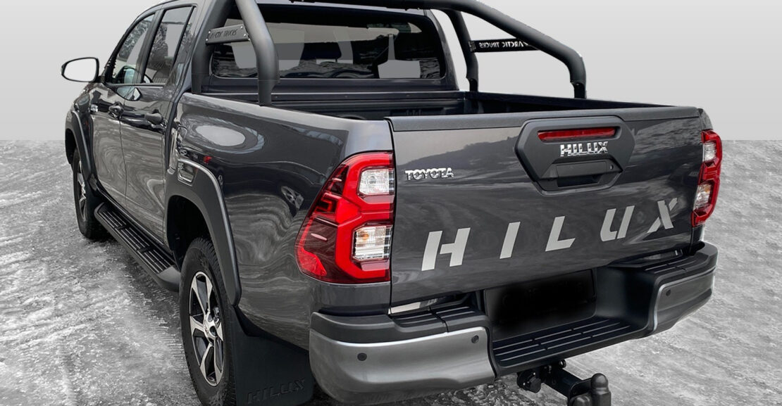 Toyota HiLux 2.8 204 ch X-Cab 4WD complet