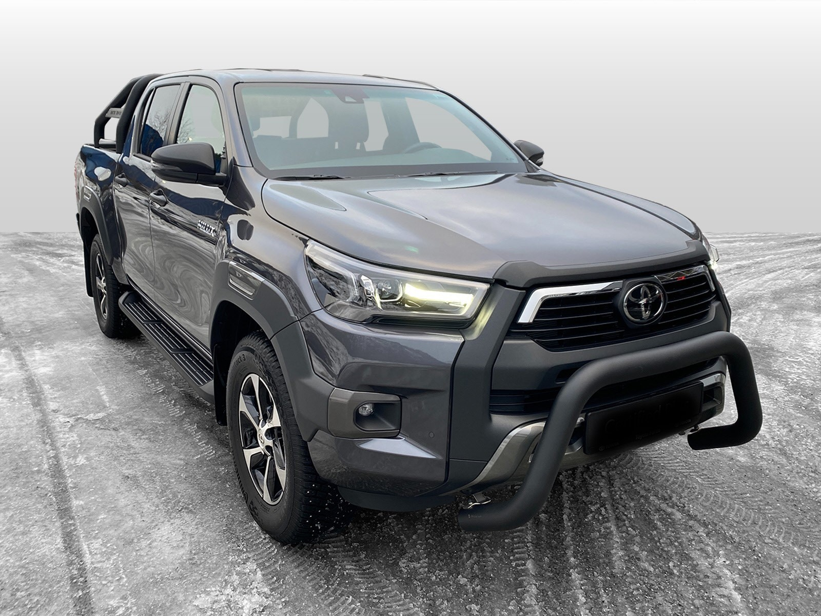 Toyota HiLux 2.8 204 ch X-Cab 4WD