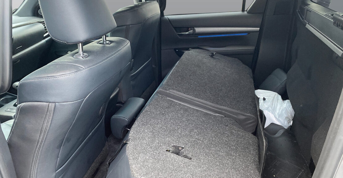 Toyota HiLux 2.8 204 ch X-Cab 4WD complet